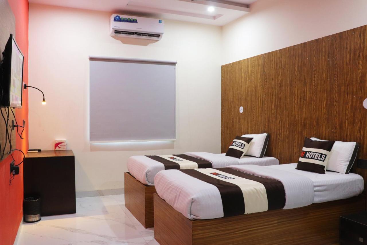 Pat Hotels Indore Exterior photo